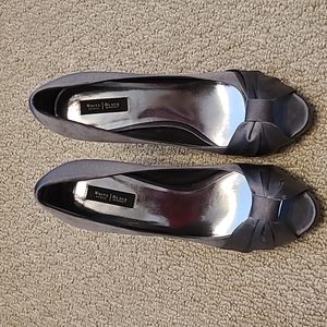 Womens shoes